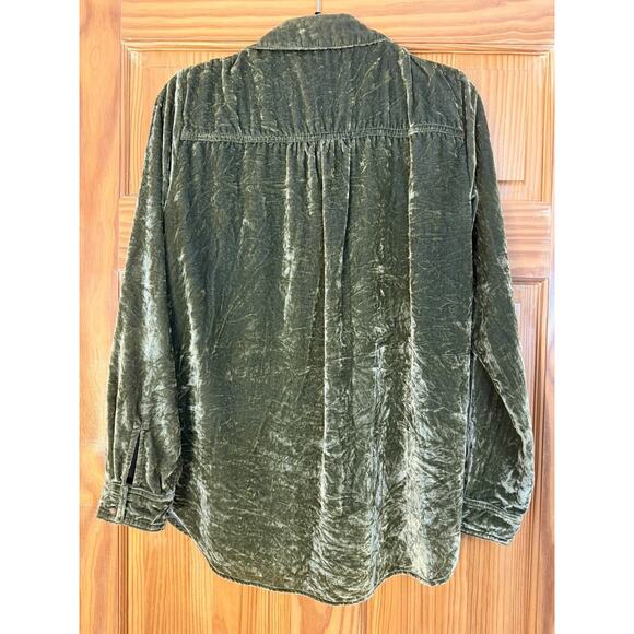 Maeve by Anthropologie Karina Green Velvet Button-Up Relaxed Fit Shirt, Size 8 - Picture 2 of 7